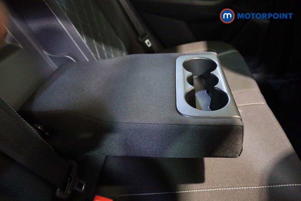 Skoda Karoq Sport Line Manual Petrol SUV - Stock Number (1611561) - 28th supplementary image