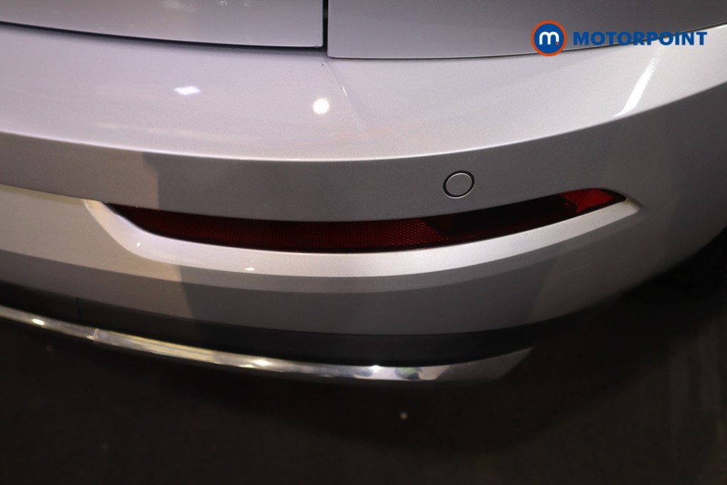 Skoda Karoq Sport Line Manual Petrol SUV - Stock Number (1611561) - 34th supplementary image