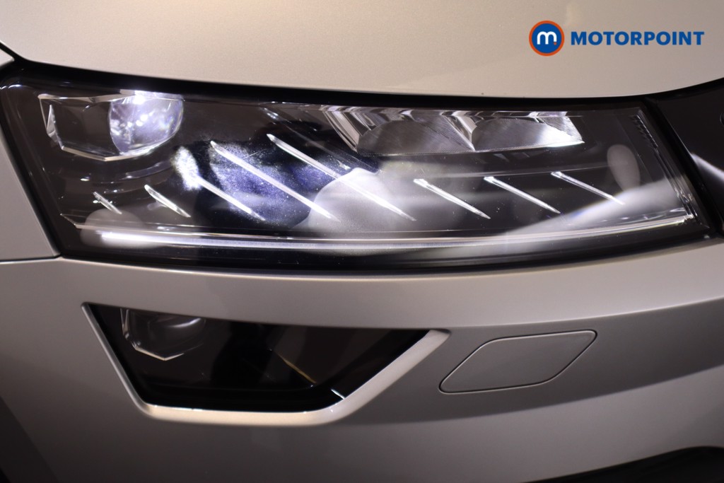 Skoda Karoq Sport Line Manual Petrol SUV - Stock Number (1611561) - 36th supplementary image