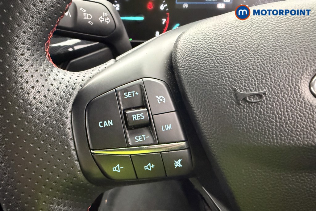 Ford Focus St-Line Manual Petrol Estate - Stock Number (1611833) - 7th supplementary image