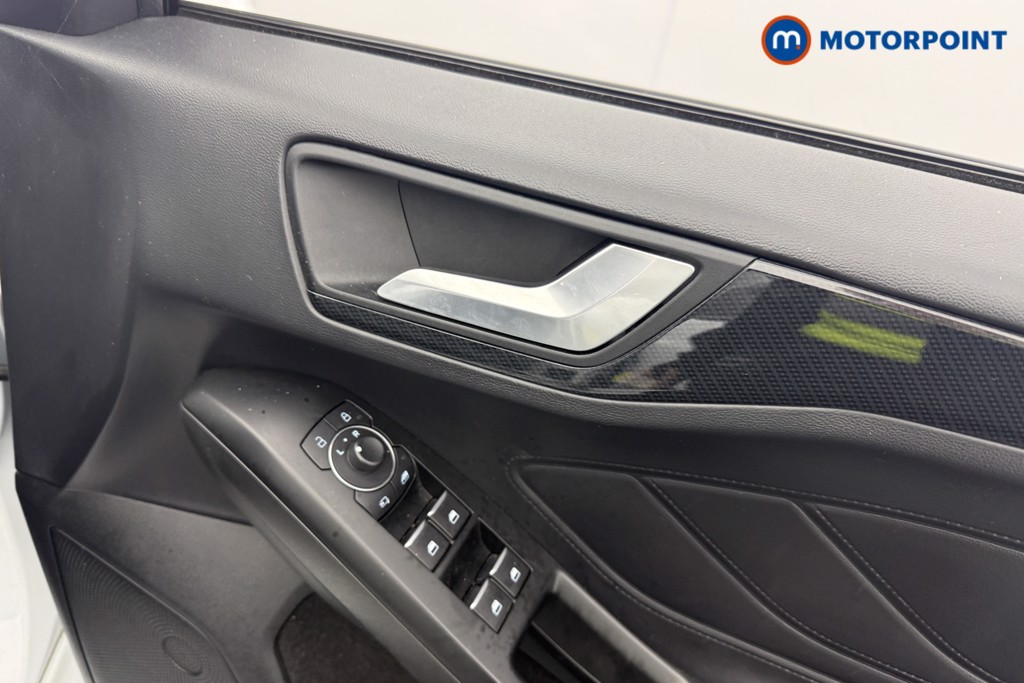 Ford Focus St-Line Manual Petrol Estate - Stock Number (1611833) - 10th supplementary image