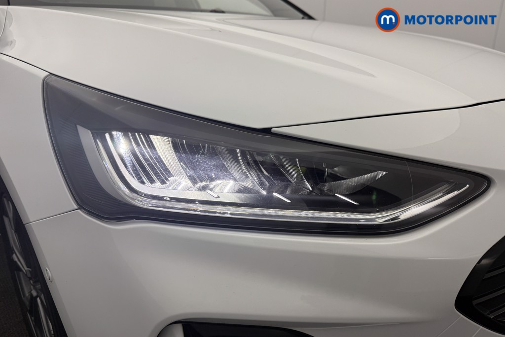 Ford Focus St-Line Manual Petrol Estate - Stock Number (1611833) - 14th supplementary image