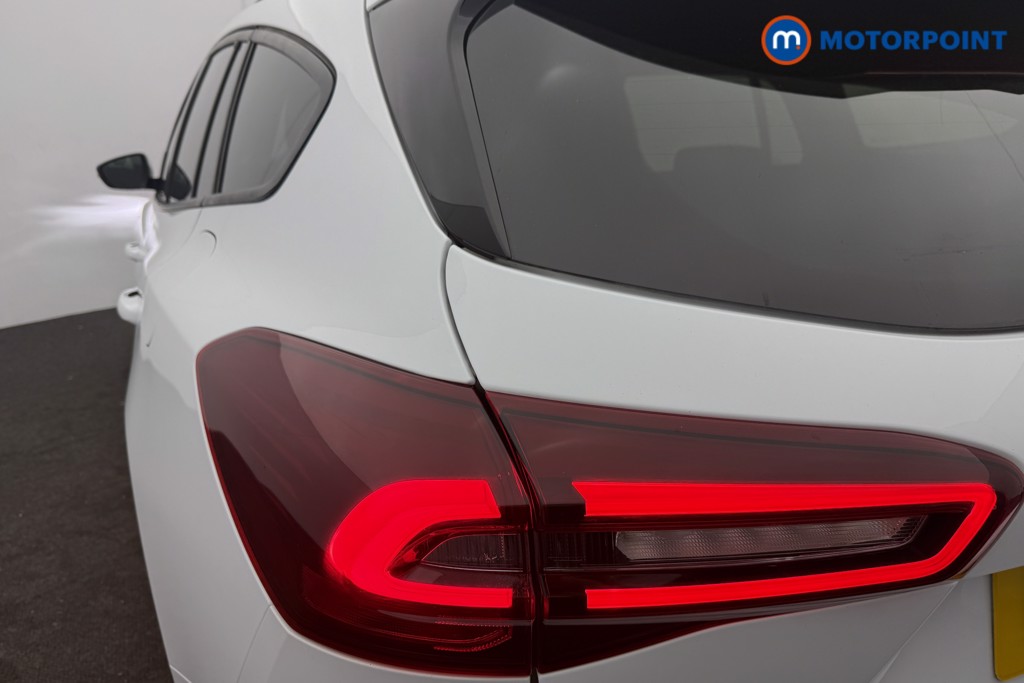 Ford Focus St-Line Manual Petrol Estate - Stock Number (1611833) - 16th supplementary image