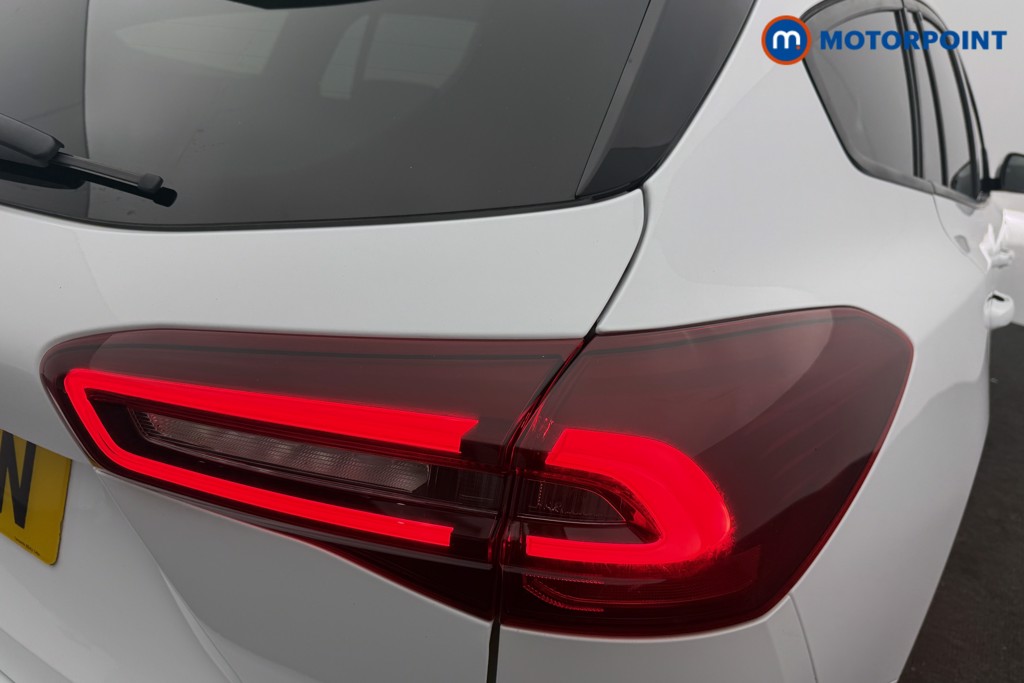 Ford Focus St-Line Manual Petrol Estate - Stock Number (1611833) - 17th supplementary image