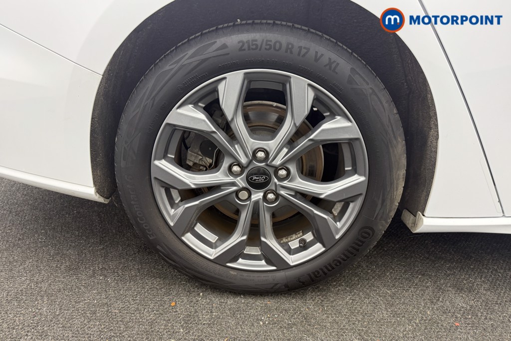 Ford Focus St-Line Manual Petrol Estate - Stock Number (1611833) - 18th supplementary image