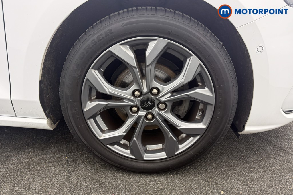 Ford Focus St-Line Manual Petrol Estate - Stock Number (1611833) - 19th supplementary image