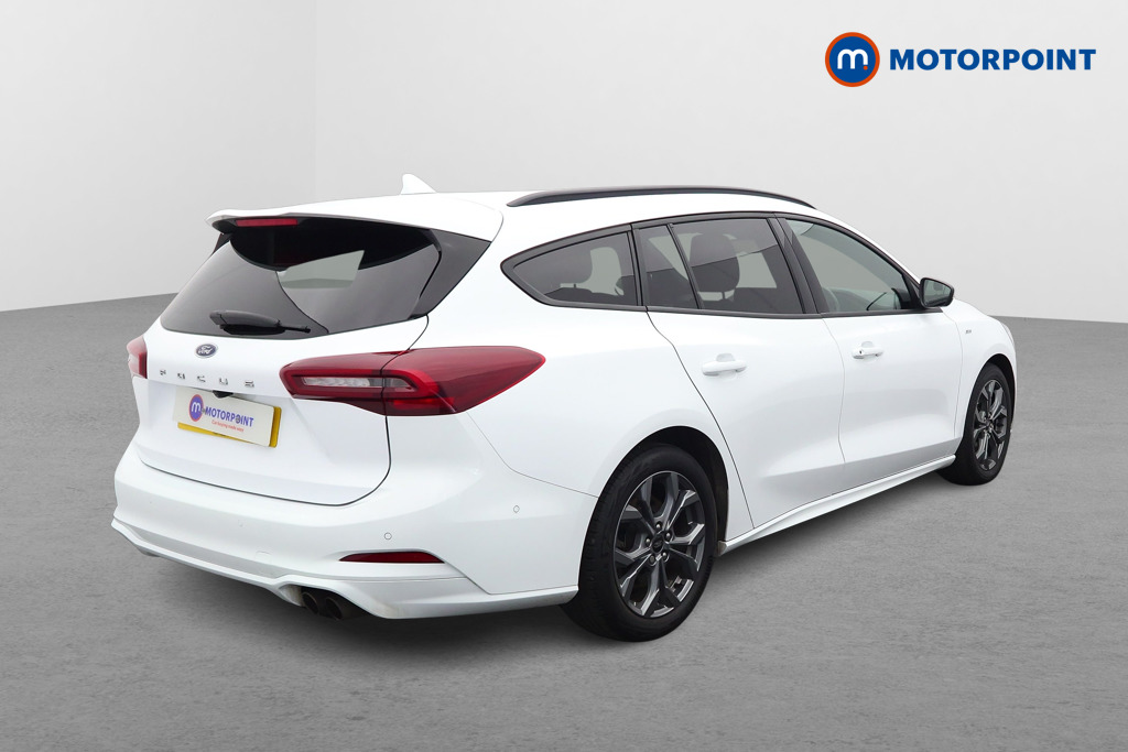 Ford Focus St-Line Manual Petrol Estate - Stock Number (1611833) - Drivers side rear corner