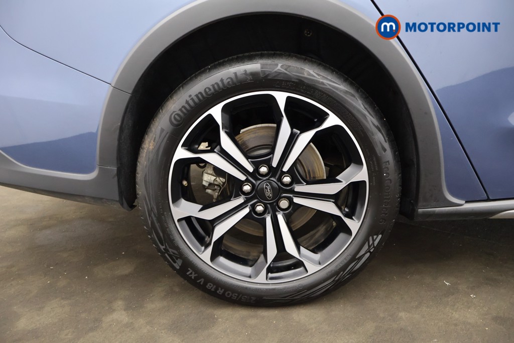 Ford Focus Active X Manual Petrol Estate - Stock Number (1611838) - 2nd supplementary image