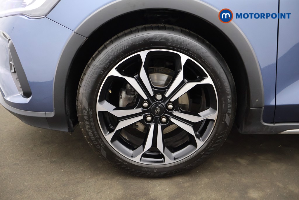 Ford Focus Active X Manual Petrol Estate - Stock Number (1611838) - 4th supplementary image