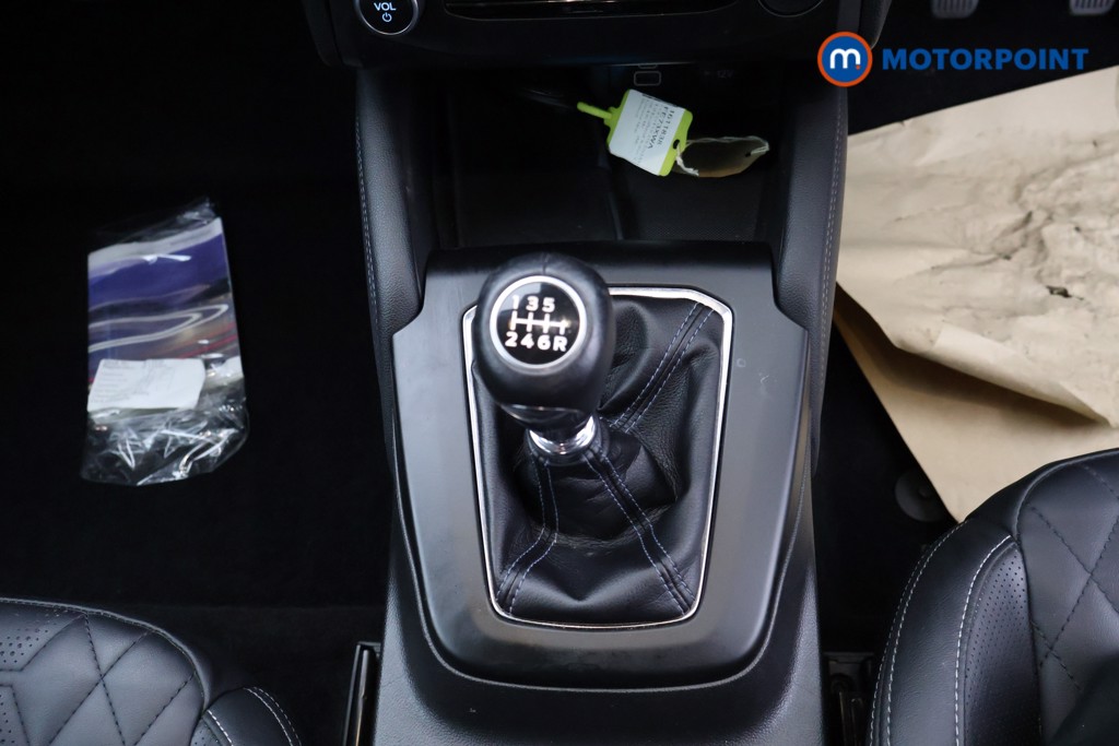 Ford Focus Active X Manual Petrol Estate - Stock Number (1611838) - 14th supplementary image