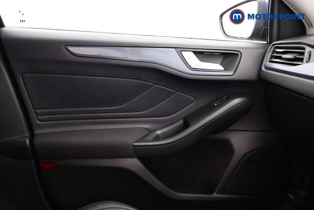 Ford Focus Active X Manual Petrol Estate - Stock Number (1611838) - 16th supplementary image