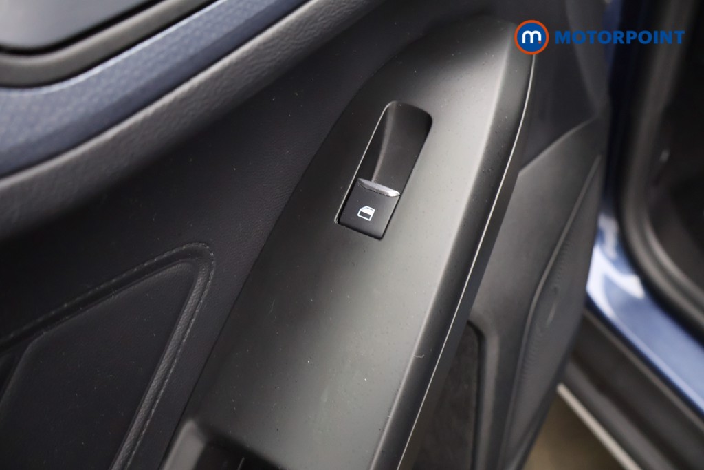 Ford Focus Active X Manual Petrol Estate - Stock Number (1611838) - 31st supplementary image