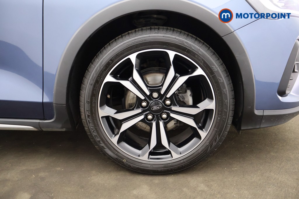 Ford Focus Active X Manual Petrol Estate - Stock Number (1611838) - 1st supplementary image