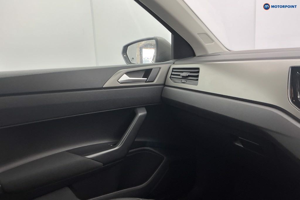 Volkswagen Polo Match Manual Petrol Hatchback - Stock Number (1612294) - 19th supplementary image