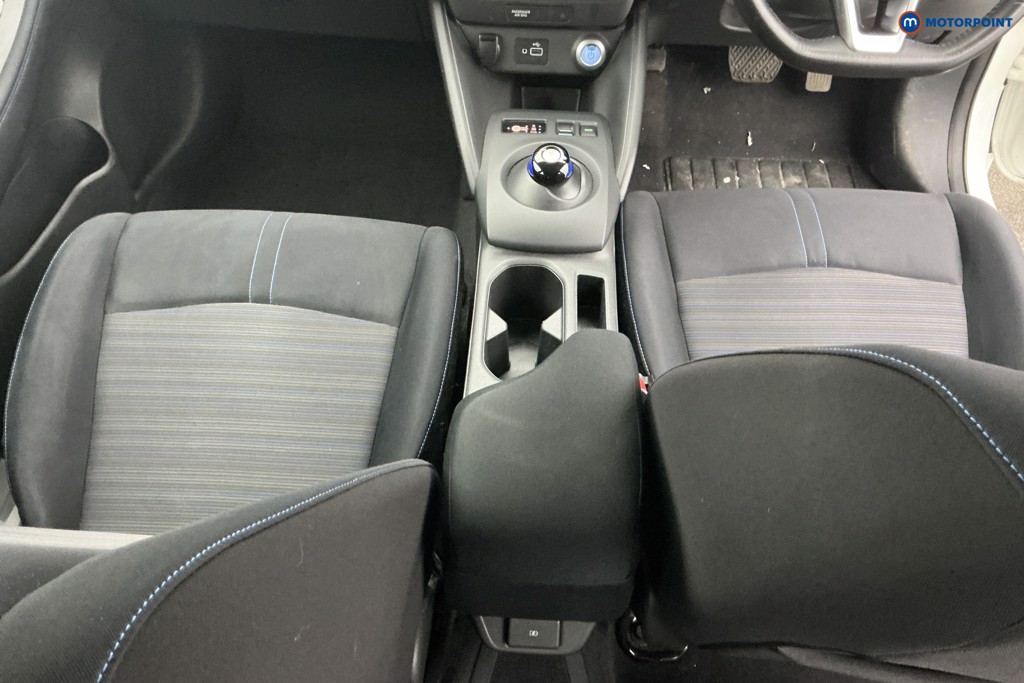 Nissan Leaf Acenta Automatic Electric Hatchback - Stock Number (1612371) - 12th supplementary image