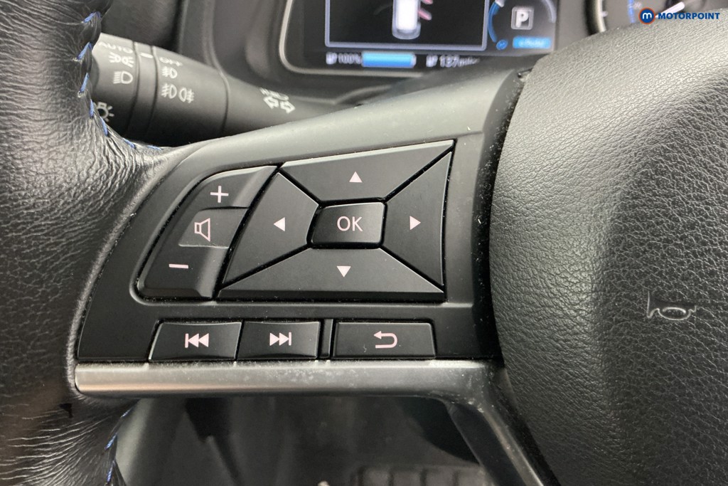 Nissan Leaf Acenta Automatic Electric Hatchback - Stock Number (1612371) - 23rd supplementary image