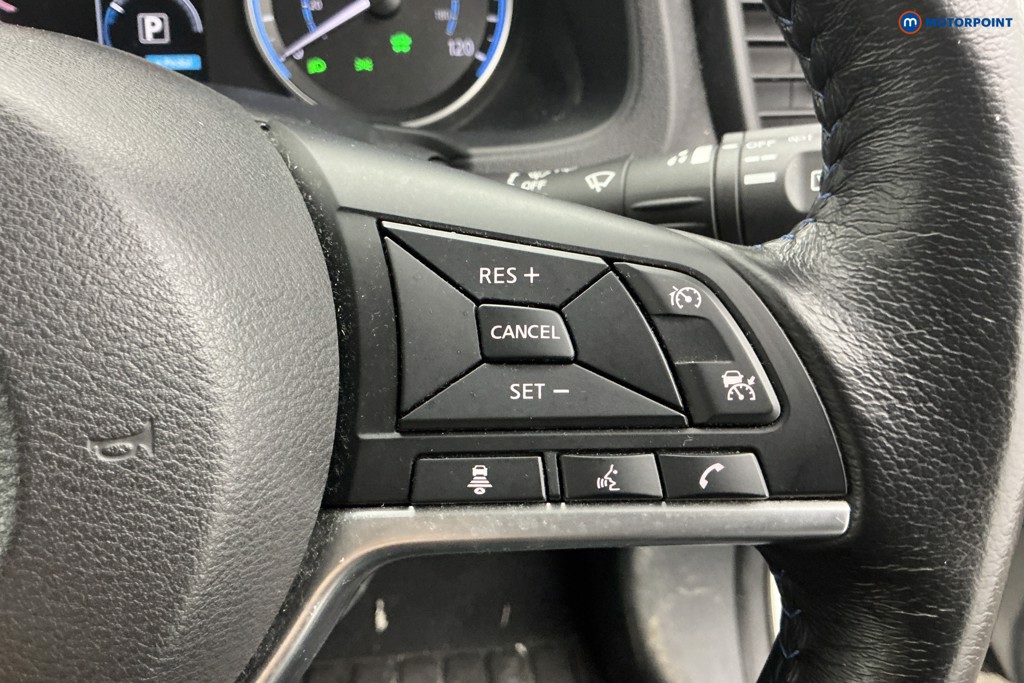 Nissan Leaf Acenta Automatic Electric Hatchback - Stock Number (1612371) - 24th supplementary image