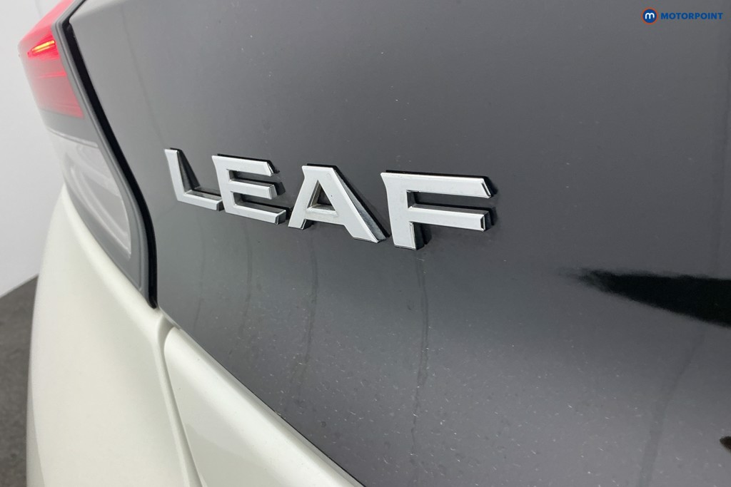 Nissan Leaf Acenta Automatic Electric Hatchback - Stock Number (1612371) - 37th supplementary image