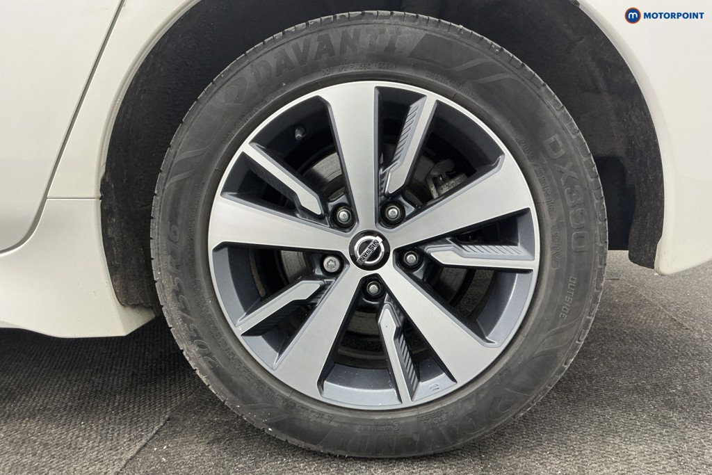 Nissan Leaf Acenta Automatic Electric Hatchback - Stock Number (1612371) - 39th supplementary image