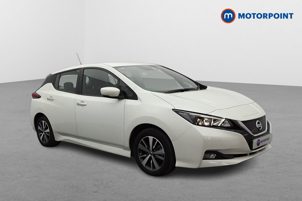 Nissan Leaf Acenta Automatic Electric Hatchback - Stock Number (1612371) - Drivers side front corner