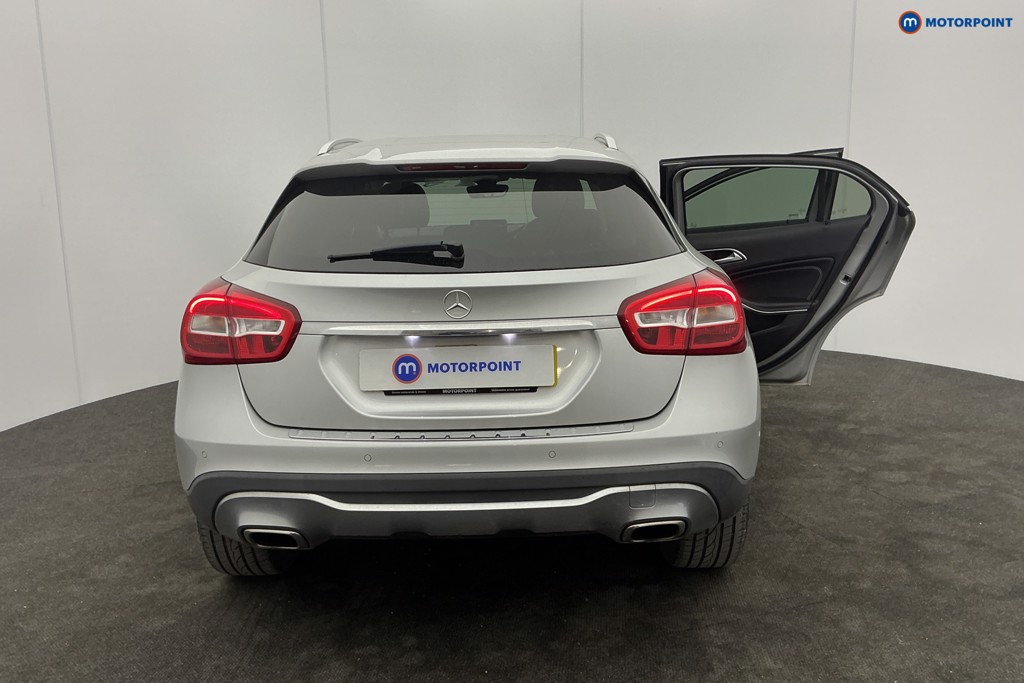 Mercedes-Benz GLA Sport Automatic Diesel SUV - Stock Number (1612509) - 4th supplementary image
