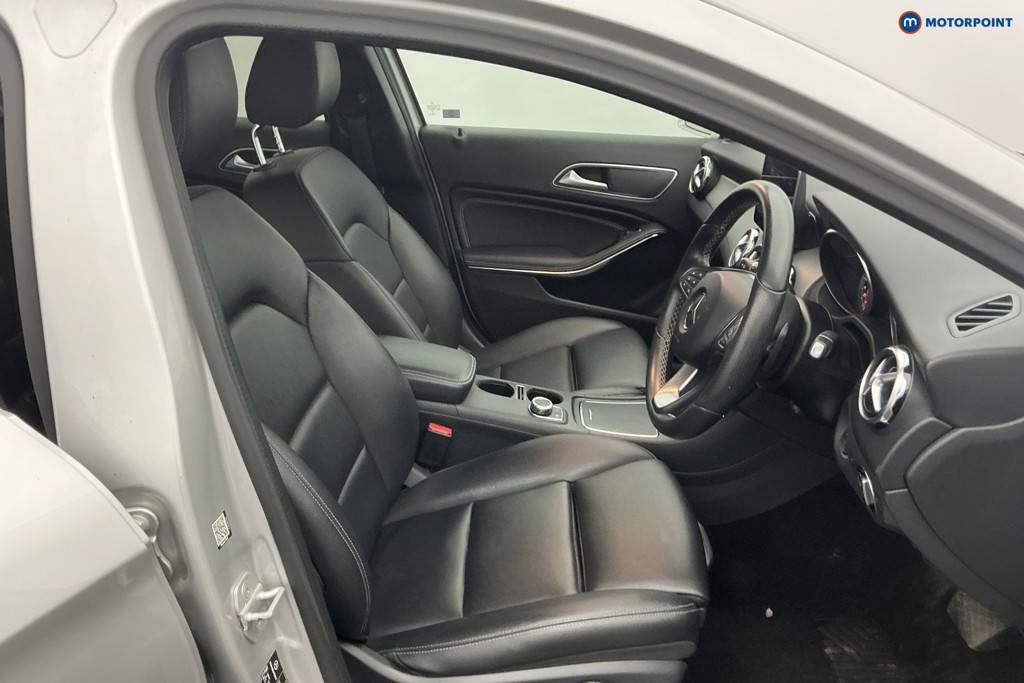 Mercedes-Benz GLA Sport Automatic Diesel SUV - Stock Number (1612509) - 7th supplementary image