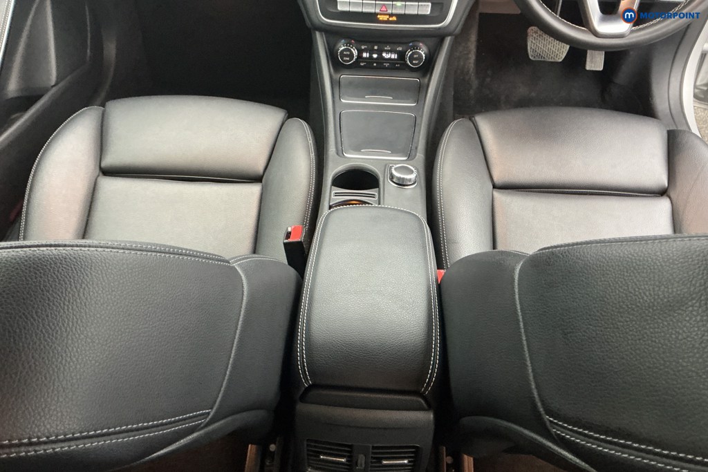 Mercedes-Benz GLA Sport Automatic Diesel SUV - Stock Number (1612509) - 12th supplementary image