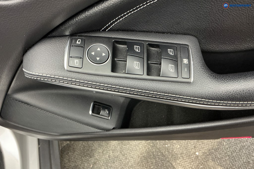 Mercedes-Benz GLA Sport Automatic Diesel SUV - Stock Number (1612509) - 29th supplementary image