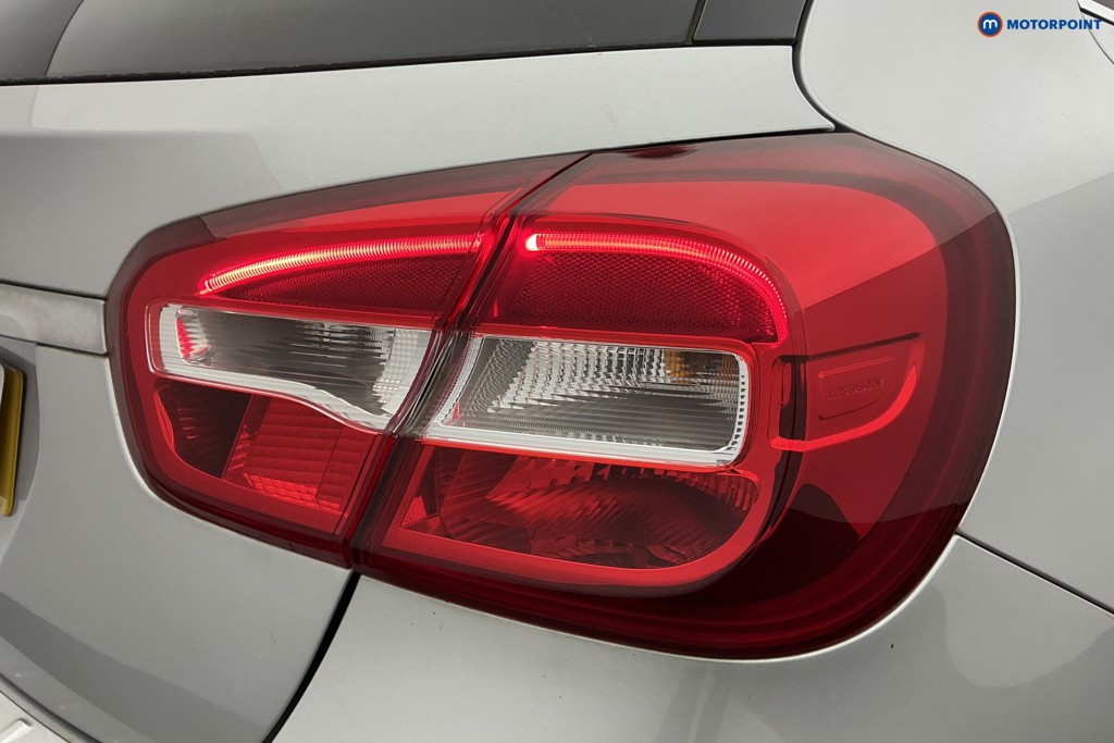 Mercedes-Benz GLA Sport Automatic Diesel SUV - Stock Number (1612509) - 38th supplementary image