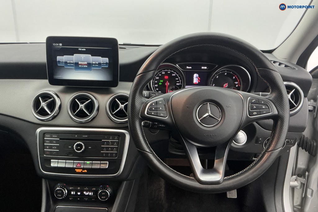 Mercedes-Benz GLA Sport Automatic Diesel SUV - Stock Number (1612509) - 1st supplementary image