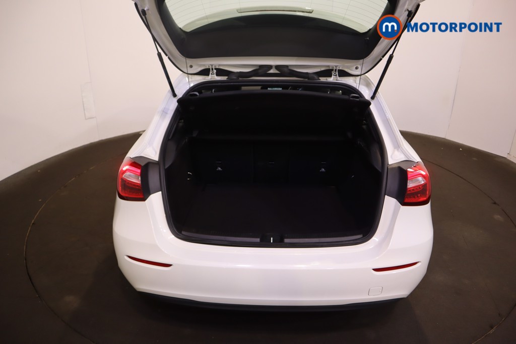 Mercedes-Benz A Class SE Manual Diesel Hatchback - Stock Number (1612729) - 9th supplementary image