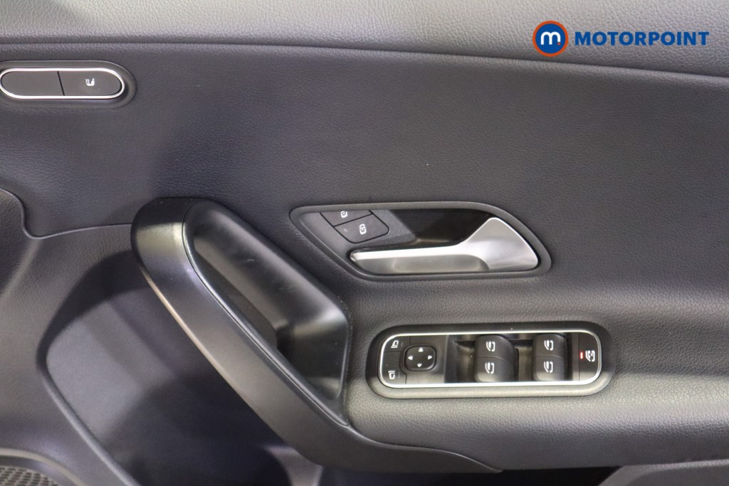 Mercedes-Benz A Class SE Manual Diesel Hatchback - Stock Number (1612729) - 15th supplementary image