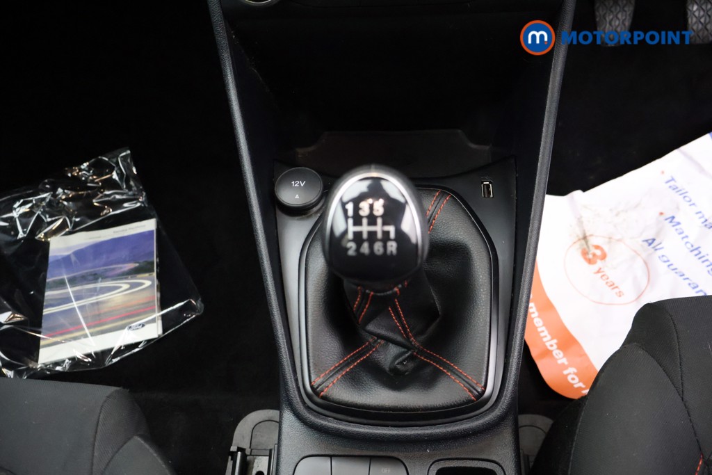 Ford Fiesta St-Line Edition Manual Petrol Hatchback - Stock Number (1612762) - 15th supplementary image
