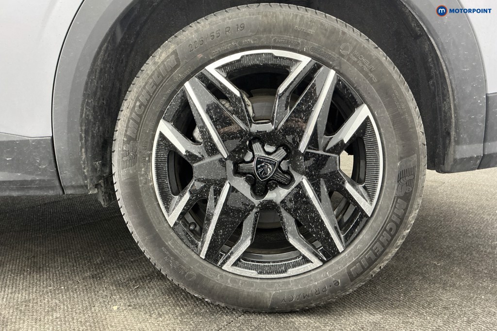 Peugeot 5008 Allure Automatic Petrol SUV - Stock Number (1612873) - 40th supplementary image