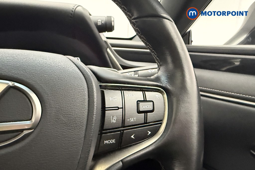 Lexus ES 300H 2.5 4Dr Cvt Premium Pack Automatic Petrol-Electric Hybrid Saloon - Stock Number (1614295) - 7th supplementary image