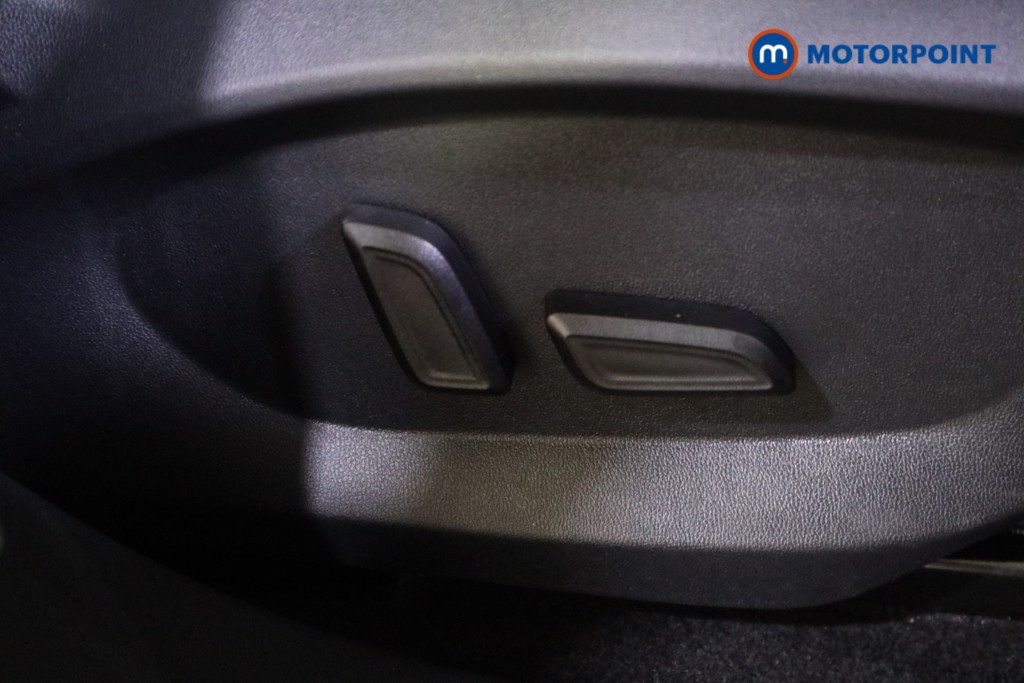 Mg Motor Uk HS SE Automatic Petrol-Electric Hybrid SUV - Stock Number (1616046) - 17th supplementary image