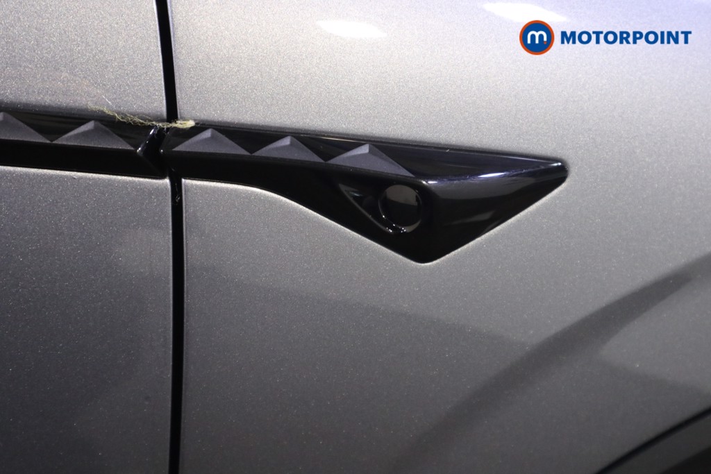 Mg Motor Uk HS SE Automatic Petrol-Electric Hybrid SUV - Stock Number (1616046) - 33rd supplementary image