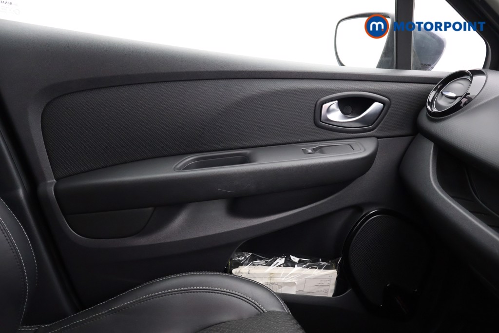 Renault Clio Dynamique S Nav Automatic Diesel Hatchback - Stock Number (1616225) - 18th supplementary image