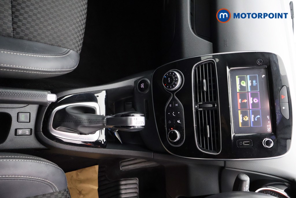 Renault Clio Dynamique S Nav Automatic Diesel Hatchback - Stock Number (1616225) - 20th supplementary image