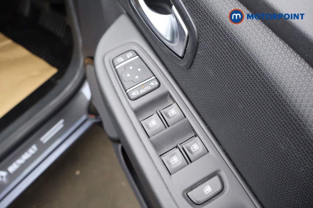 Renault Clio Dynamique S Nav Automatic Diesel Hatchback - Stock Number (1616225) - 21st supplementary image