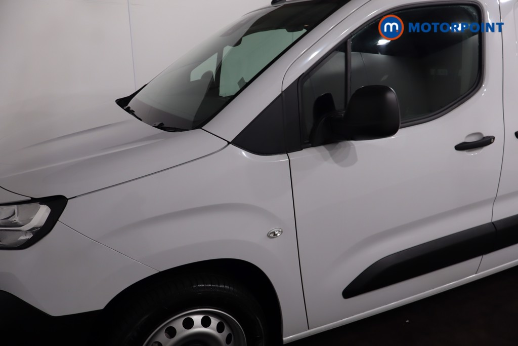 Peugeot Partner Professional Plus Manual Diesel Panel Van - Stock Number (1616385) - 24th supplementary image