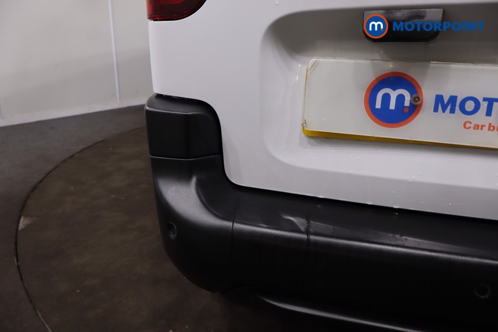 Peugeot Partner Professional Plus Manual Diesel Panel Van - Stock Number (1616385) - 33rd supplementary image