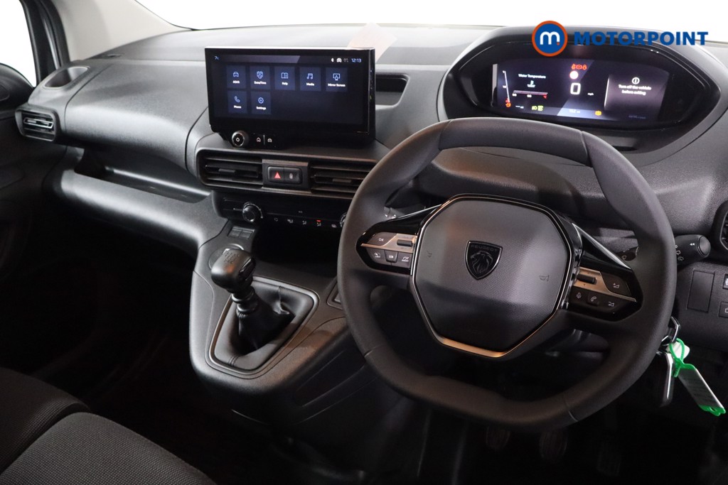 Peugeot Partner Professional Plus Manual Diesel Panel Van - Stock Number (1616392) - 1st supplementary image