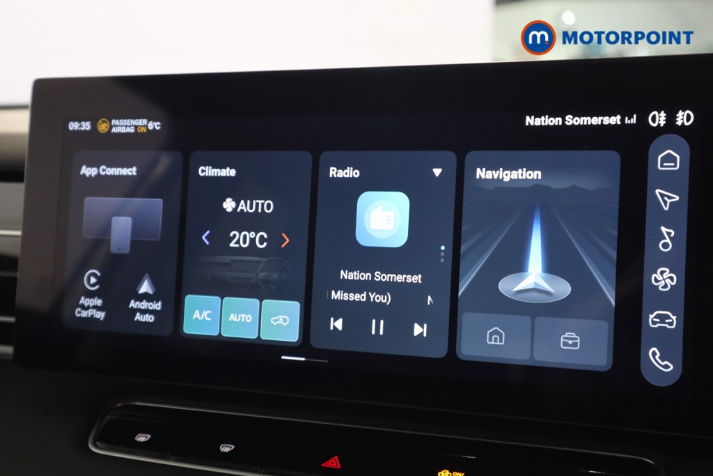 Mg Motor Uk HS SE Automatic Petrol-Electric Hybrid SUV - Stock Number (1616697) - 2nd supplementary image