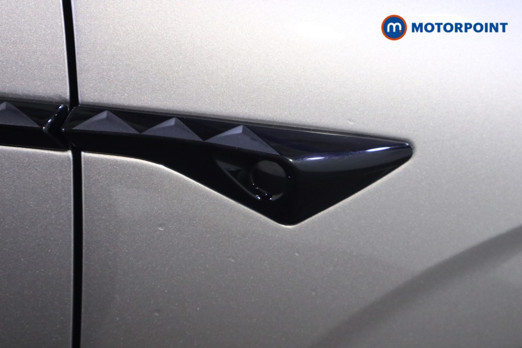 Mg Motor Uk HS SE Automatic Petrol-Electric Hybrid SUV - Stock Number (1616697) - 32nd supplementary image