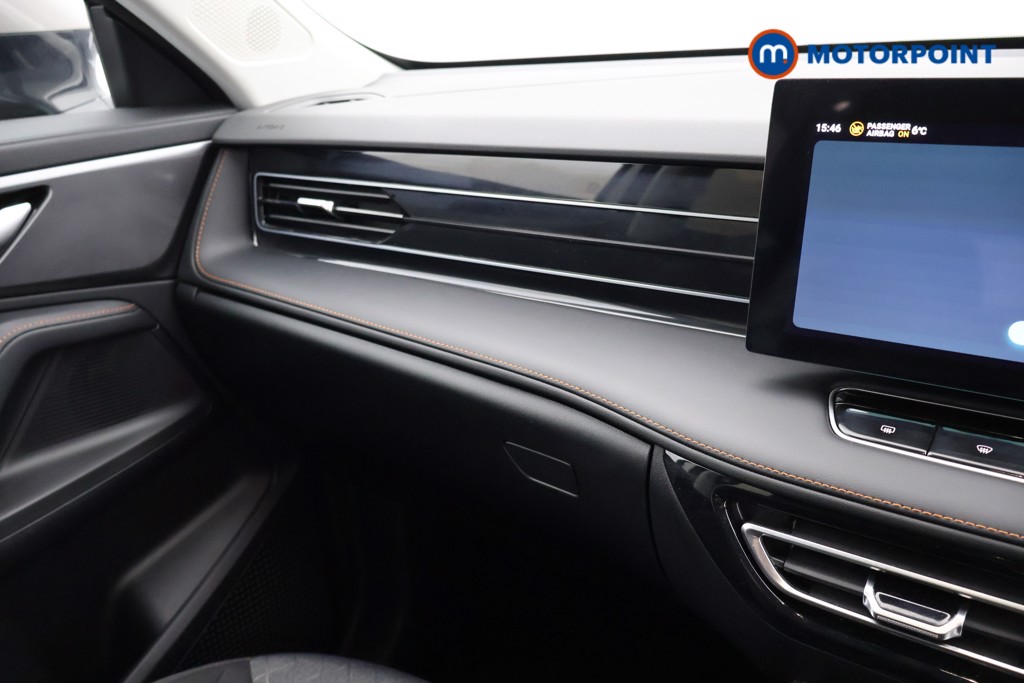 Mg Motor Uk HS SE Automatic Petrol-Electric Hybrid SUV - Stock Number (1616713) - 9th supplementary image