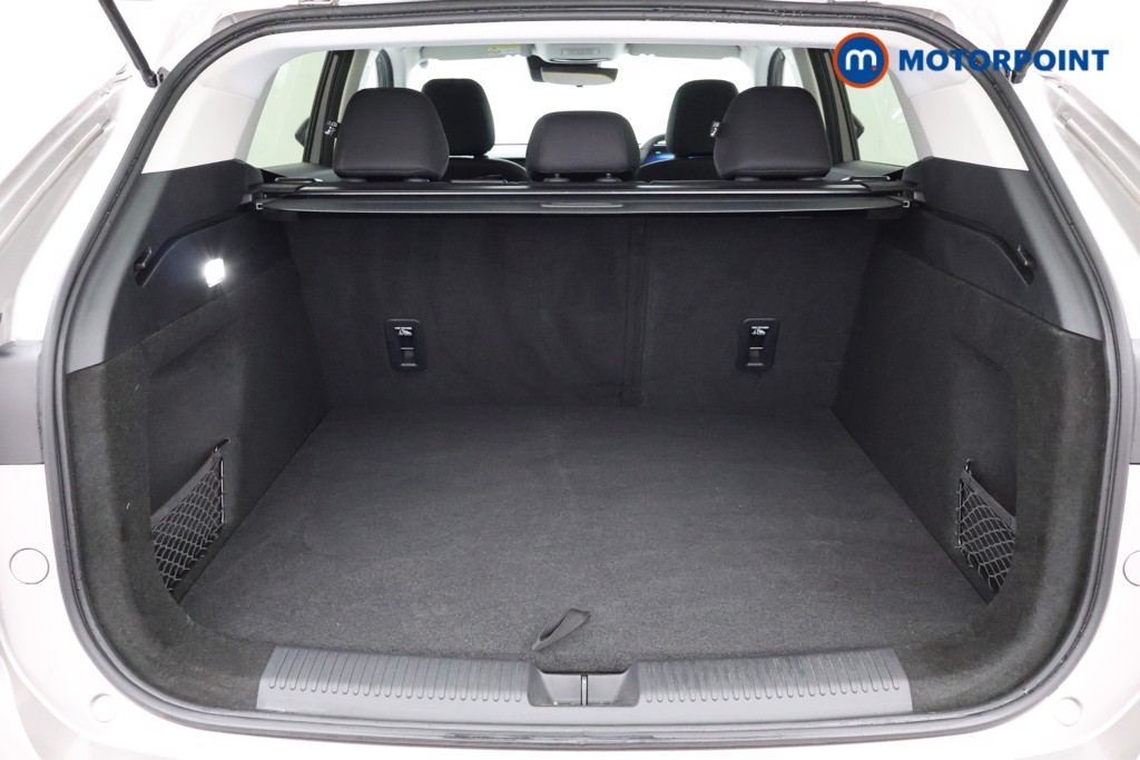 Mg Motor Uk HS SE Automatic Petrol-Electric Hybrid SUV - Stock Number (1616713) - 19th supplementary image