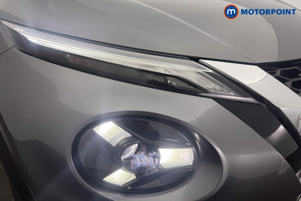 Nissan Juke Acenta Premium Manual Petrol SUV - Stock Number (1616743) - 12th supplementary image