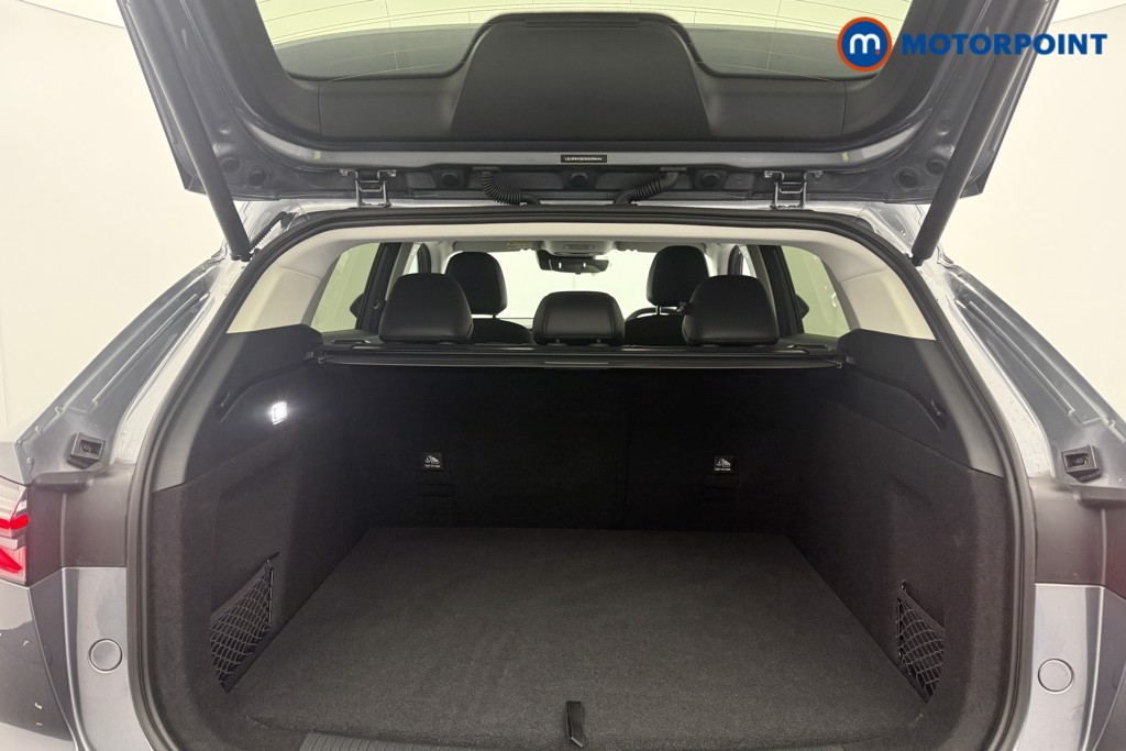 Mg Motor Uk HS Trophy Automatic Petrol-Electric Hybrid SUV - Stock Number (1616834) - 14th supplementary image