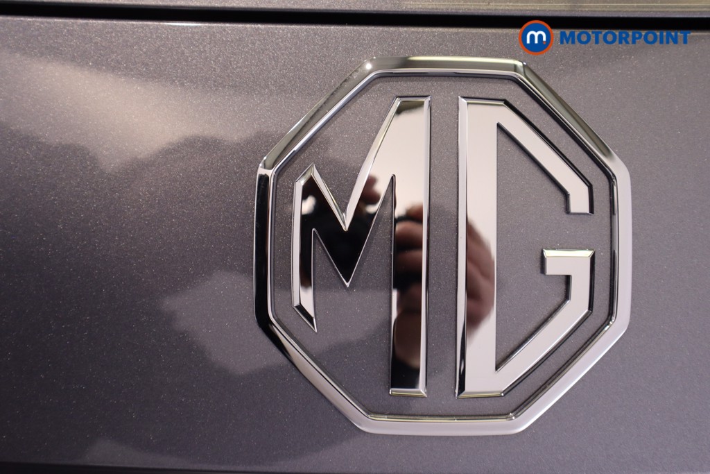 Mg Motor Uk ZS Trophy Automatic Petrol-Electric Hybrid SUV - Stock Number (1616839) - 36th supplementary image